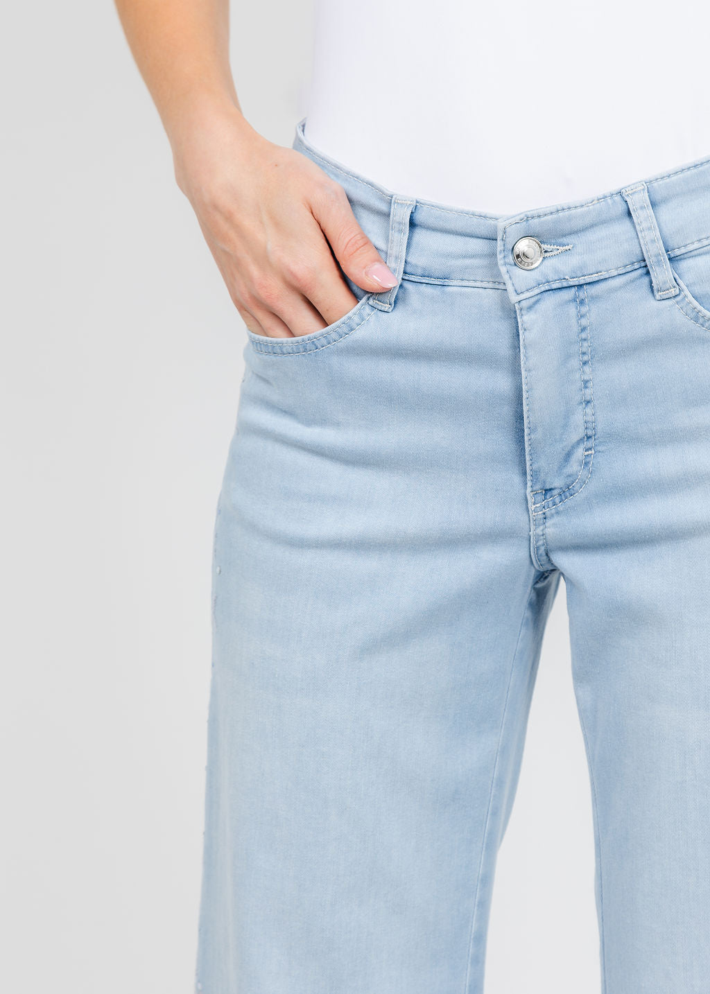 MAC Dream Wide Embroidered Flower Crop Jeans available at Barbara Katz
