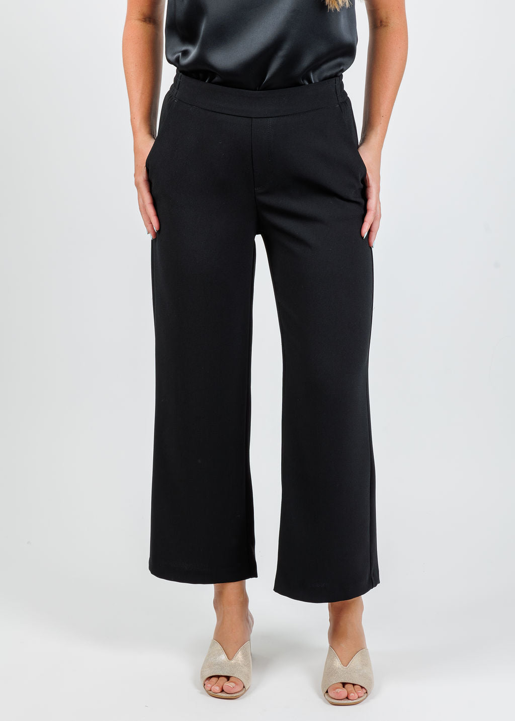 MAC Chiara Crop Floating Crepe Pants in Black available at Barbara Katz