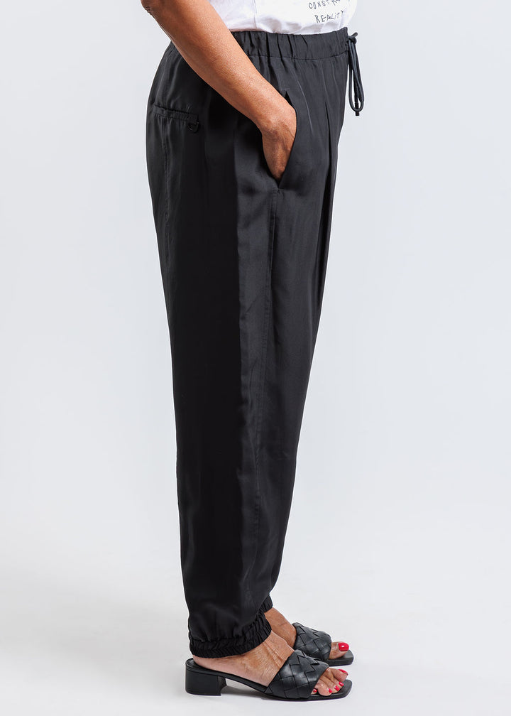 Marella Abetaia Pull-On Pants in Black available at Barbara Katz