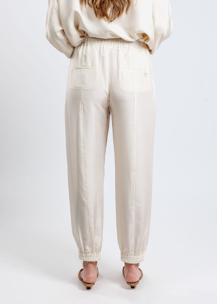 Marella Abetaia Joggers in Wool White available at Barbara Katz