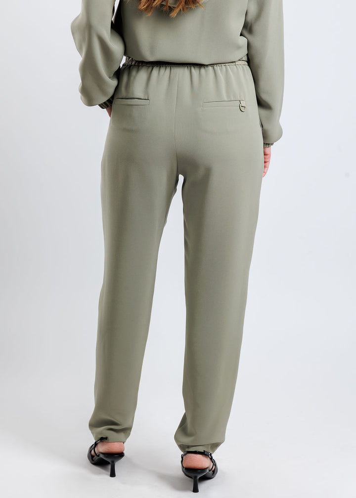 Marella Abitata Pull-On Pants in Green available at Barbara Katz