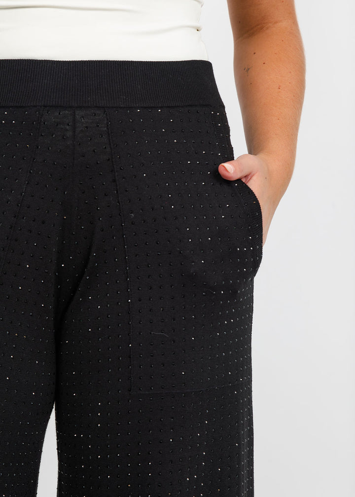 Marella Fiero Pull-On Sequin Pant in Black available at Barbara Katz
