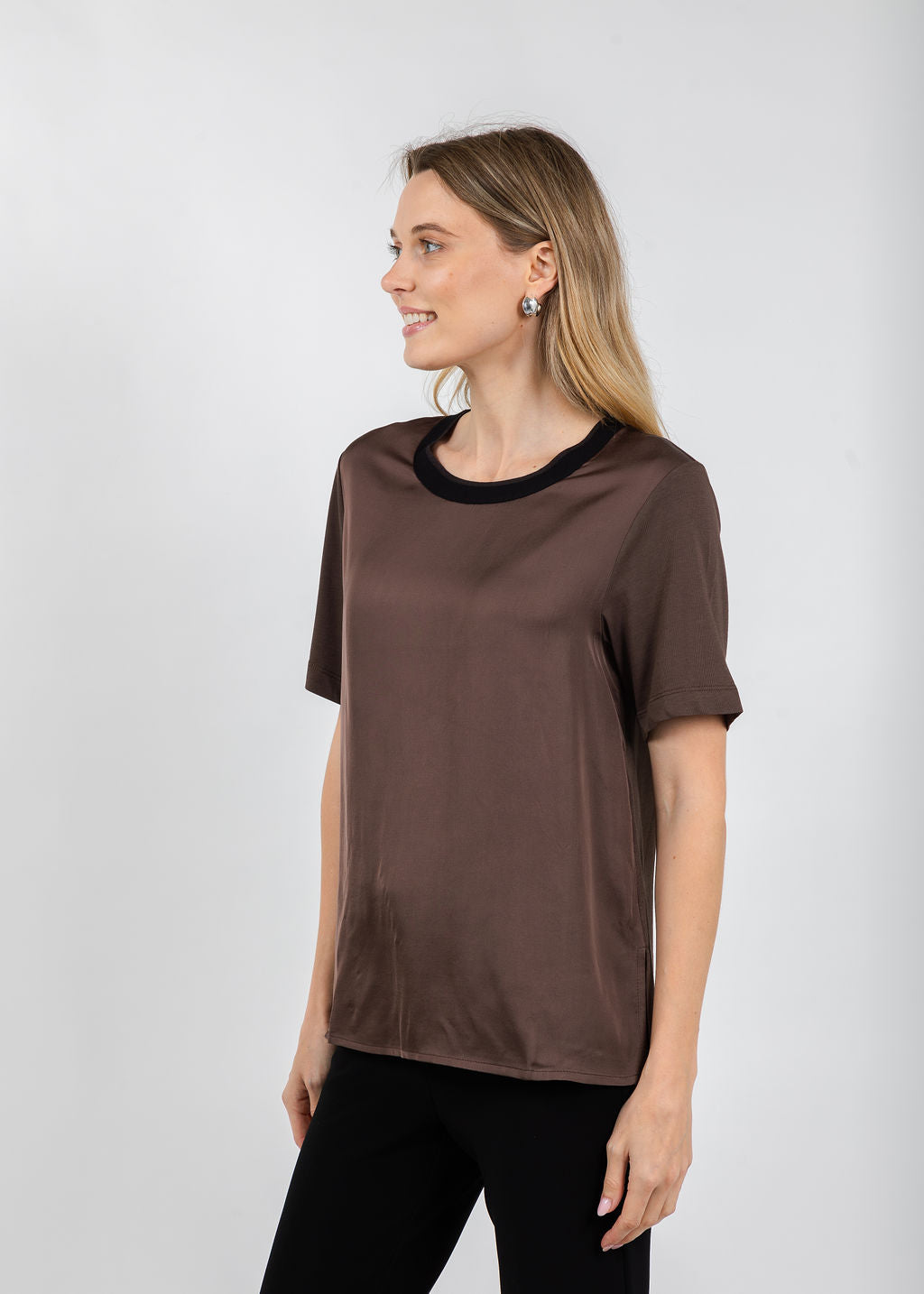 Margittes Short Sleeve Crew Neck Tee in Coconut available at Barbara Katz