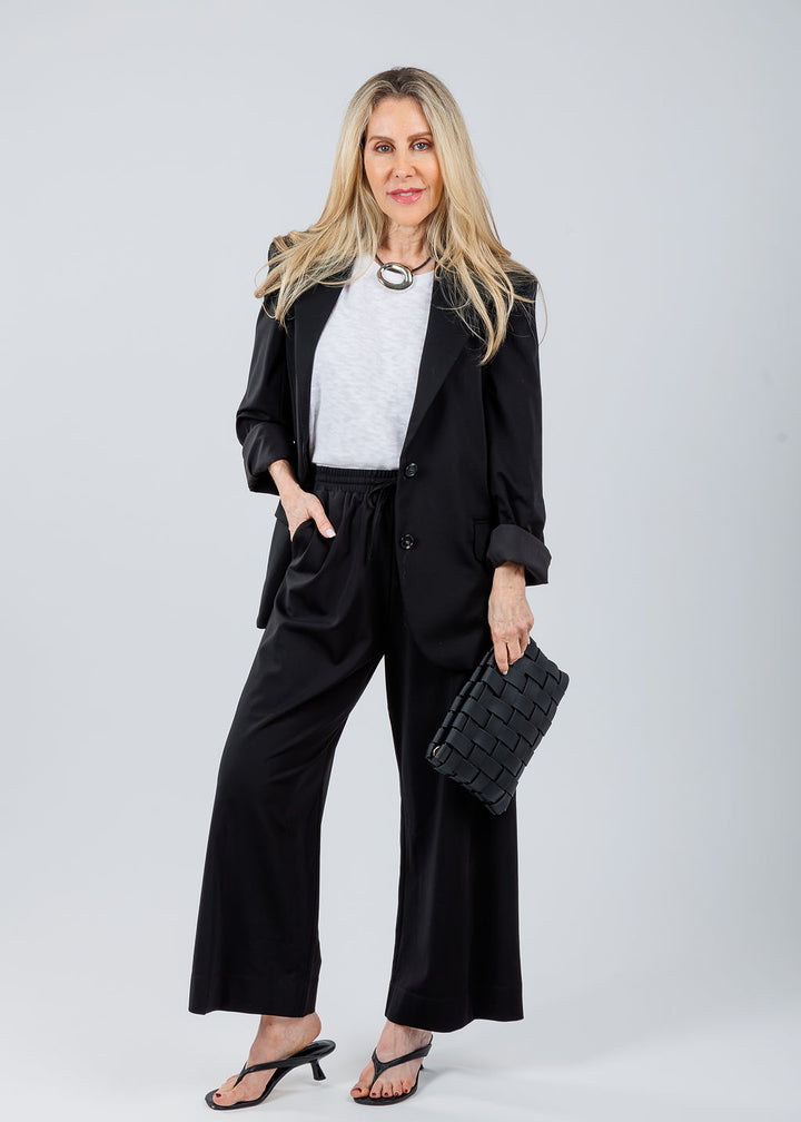 Max Mara Weekend Ebano Jersey Jacket in Black paired with matching Max Mara Vigile Jersey Trouser in Black available at Barbara Katz