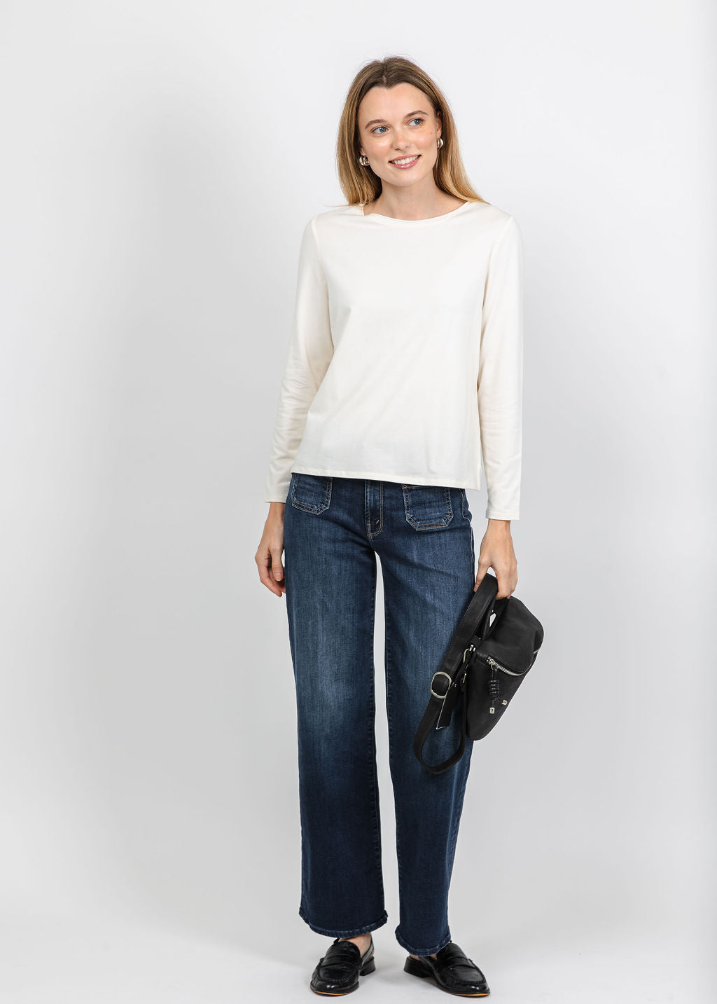 Olivia by Habitat Essential Knits Layering Crew Neck Tee in Ivorypaired with Mother Lil&