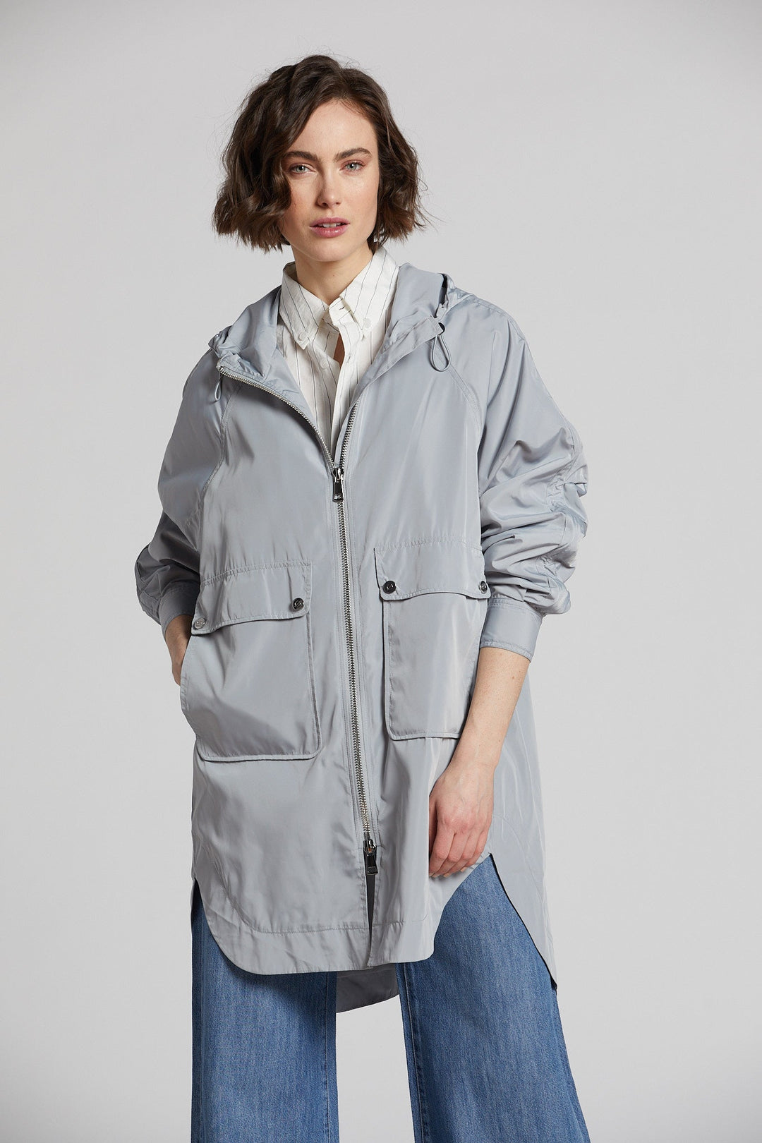 Adroit Atelier Nikita Lightweight Hooded Raincoat in Sea Star