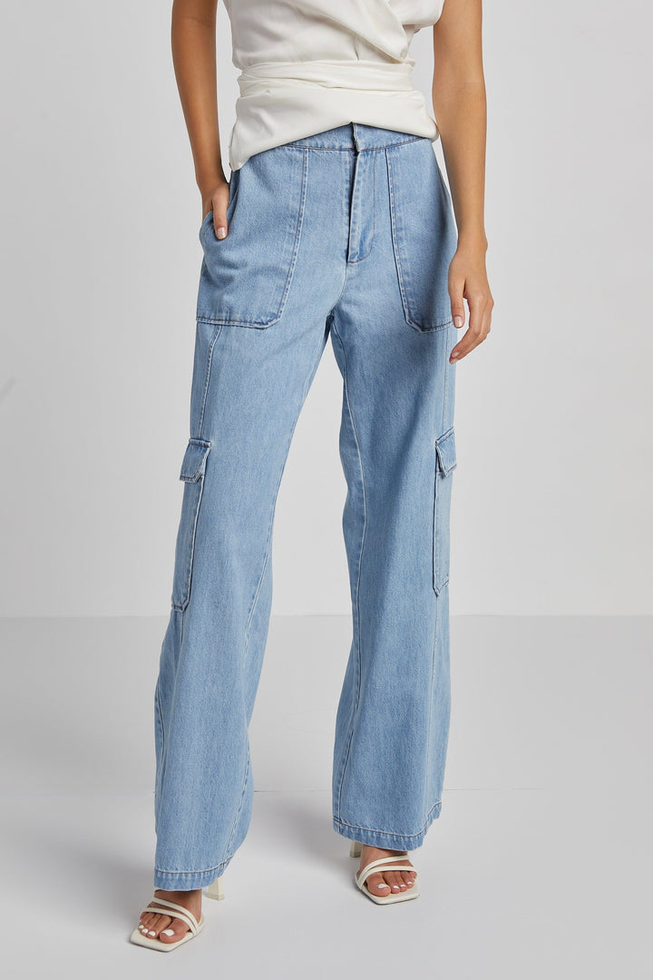 Adroit Atelier's Nolan Slightly Wide Leg Cargo Pants in Medium Wash