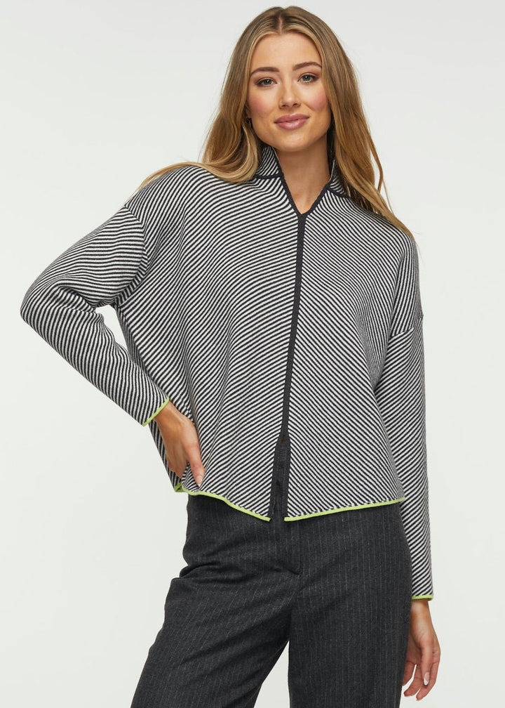 Neru Collar Sweater