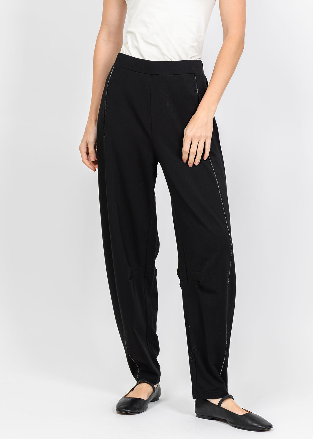 Olivia by Habitat Essential Layers Barrel Pant in Black available at Barbara Katz