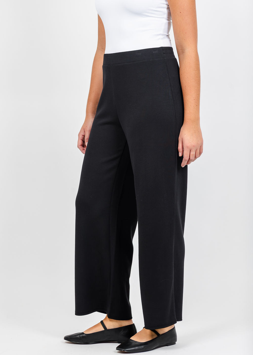 Olivia by Habitat Knit Trek Pant in Black available at Barbara Katz
