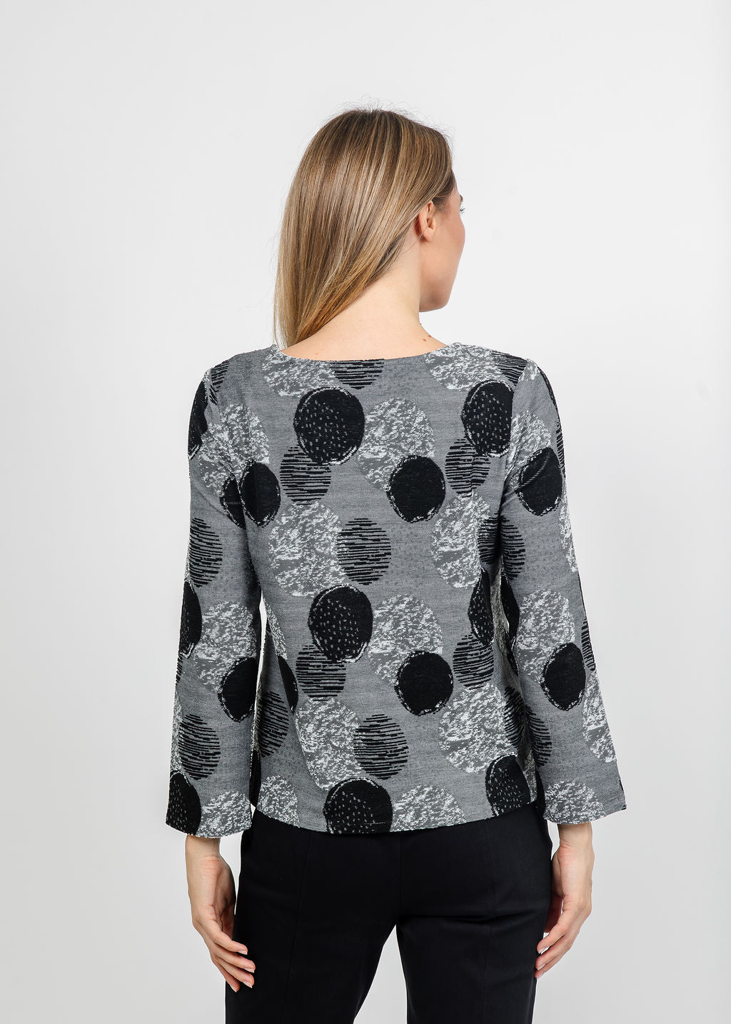 Olivia by Habitat Spotlight Modern Tee in Ivory available at Barbara Katz