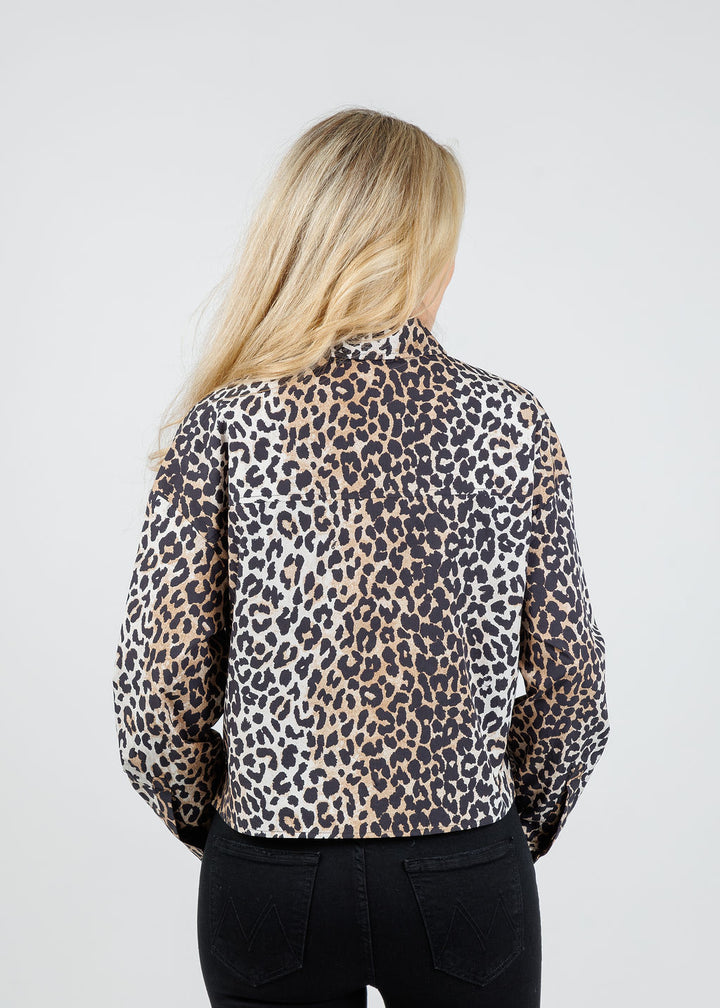 Oui Leopard Crop Shirt available at Barbara Katz