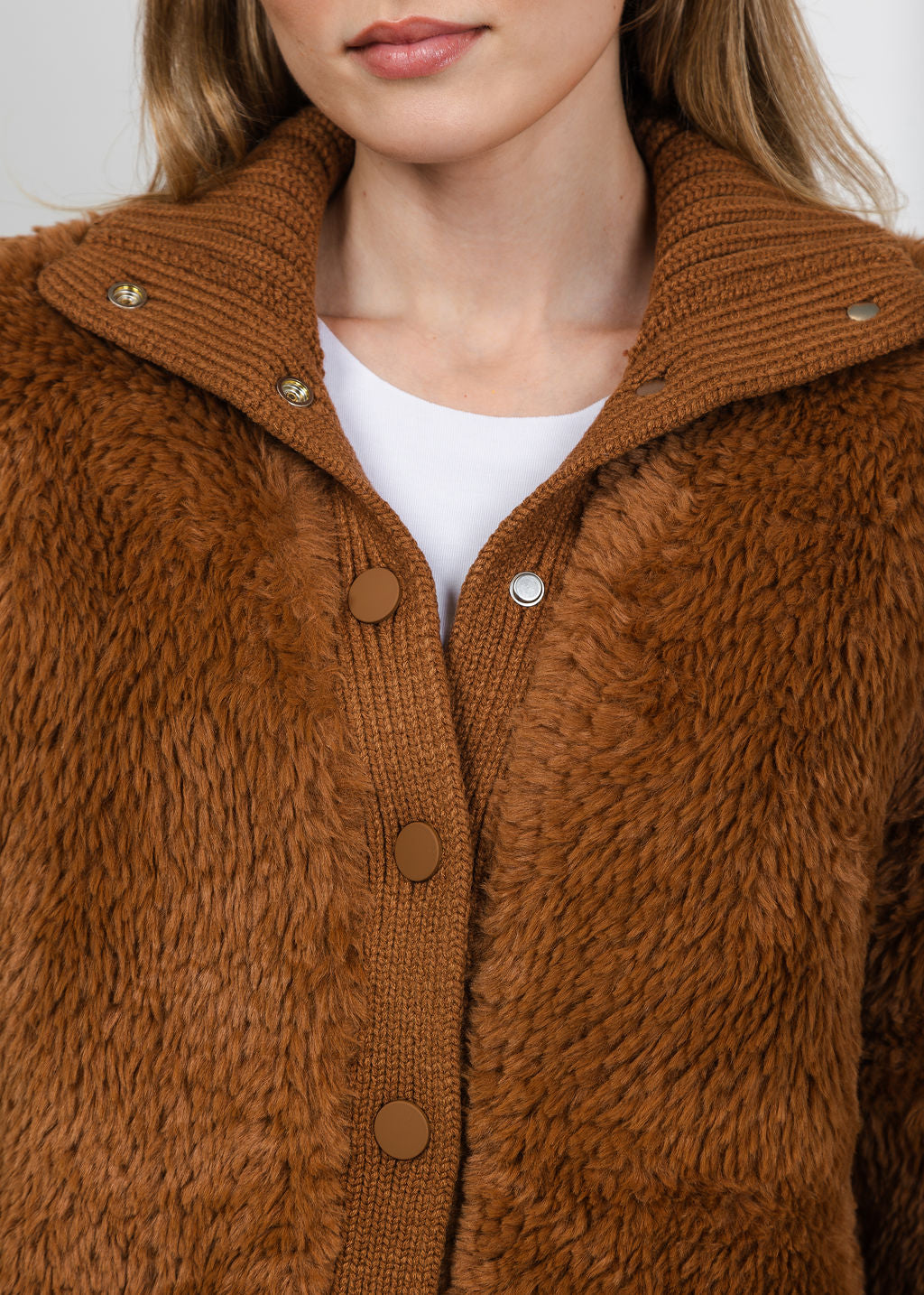 Oui Cozy Button Jacket in Light Rosewood available at Barbara Katz