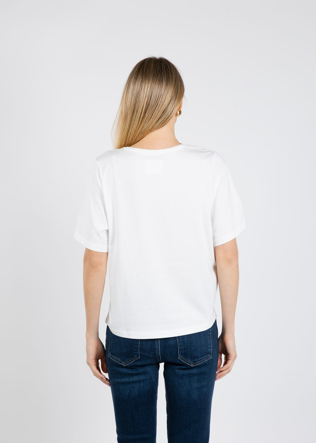 Oui Heart Tee in Cloud Dancer available at Barbara Katz