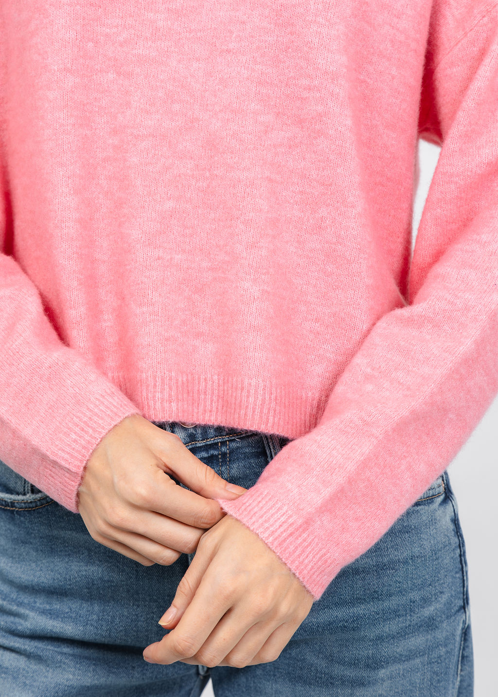 Oui Nila Cozy Crew Sweater in Rose Elegance available at Barbara Katz