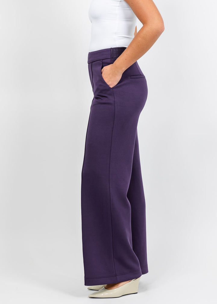 Oui Scuba Pull-On Pant in Mysterioso available at Barbara Katz
