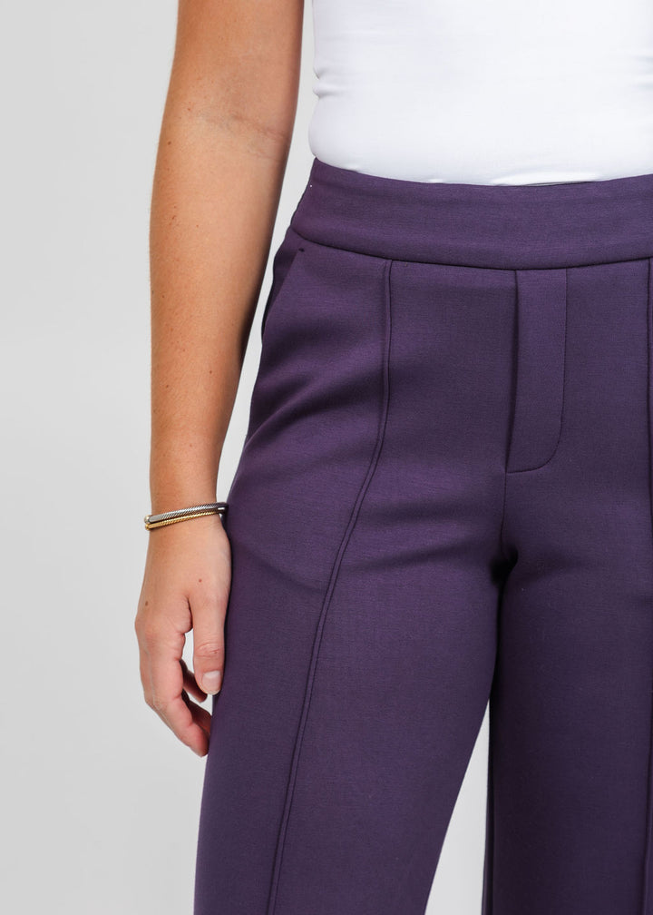 Oui Scuba Pull-On Pant in Mysterioso available at Barbara Katz