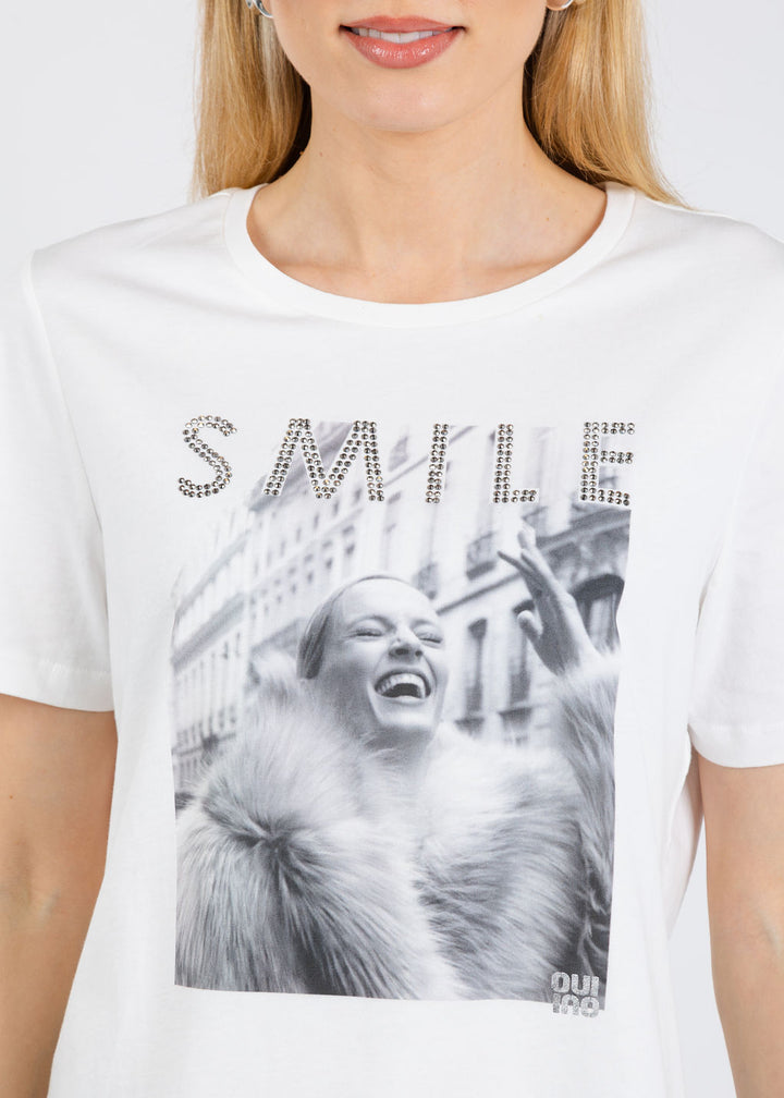 Oui Smile Tee in Cloud Dancer available at Barbara Katz