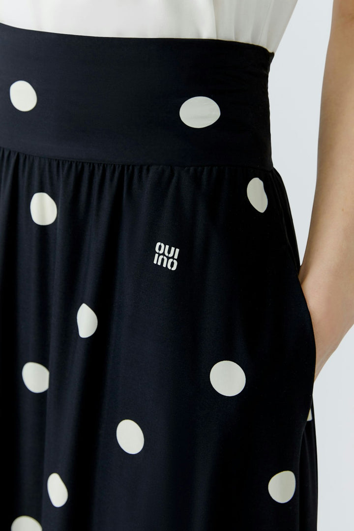 Oui Polka Dot Skirt in Black available at Barbara Katz