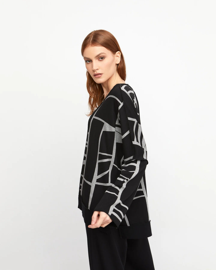 Ozai N Ku Long Sleeve Abstract Top