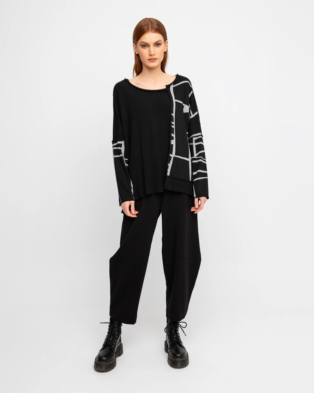 Ozai N Ku Long Sleeve Abstract Top