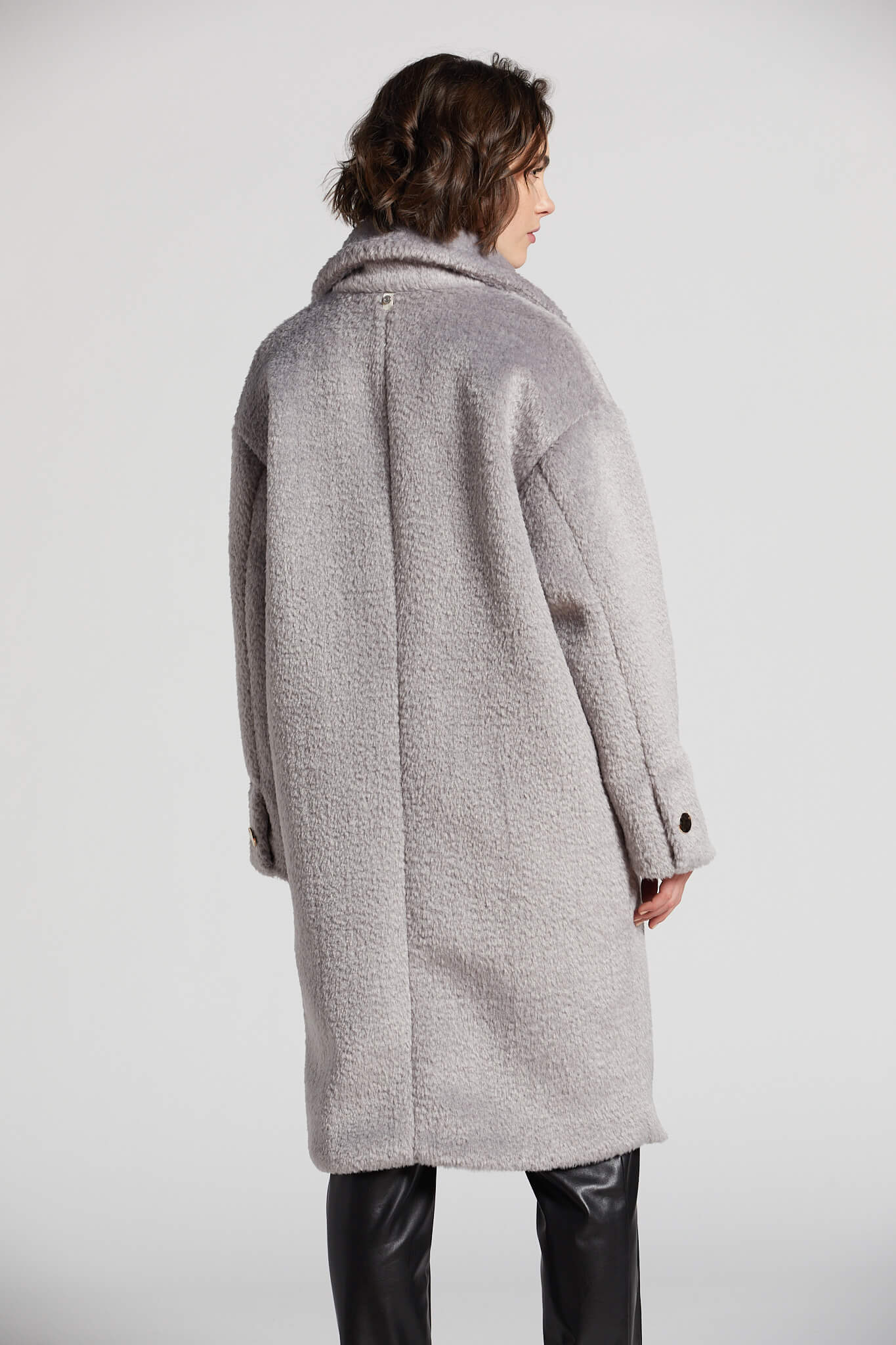 みずき様 》Rever Long Coat(Gray) Adroit Atelier Polly Long Faux Fur Coat - Silver Grey – Barbara Katz