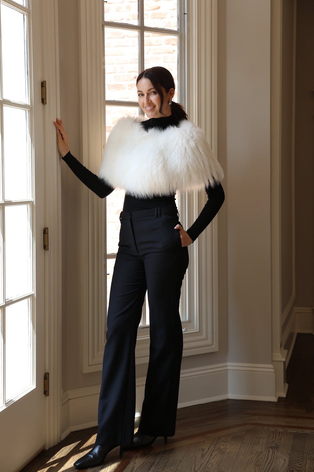 Knitted Fox Fur Wool Shawl in White
