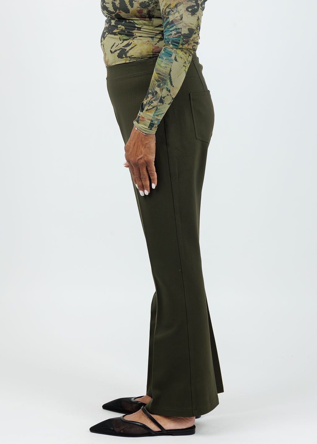 Peace of Cloth Ella Paramount Knit Pants in Olive available at Barbara Katz