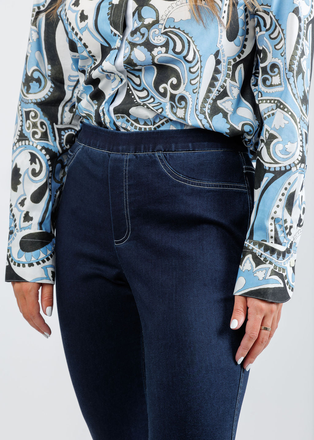 Peace of Cloth Joey Cropped Jeans in Indigo available at Barbara Katz