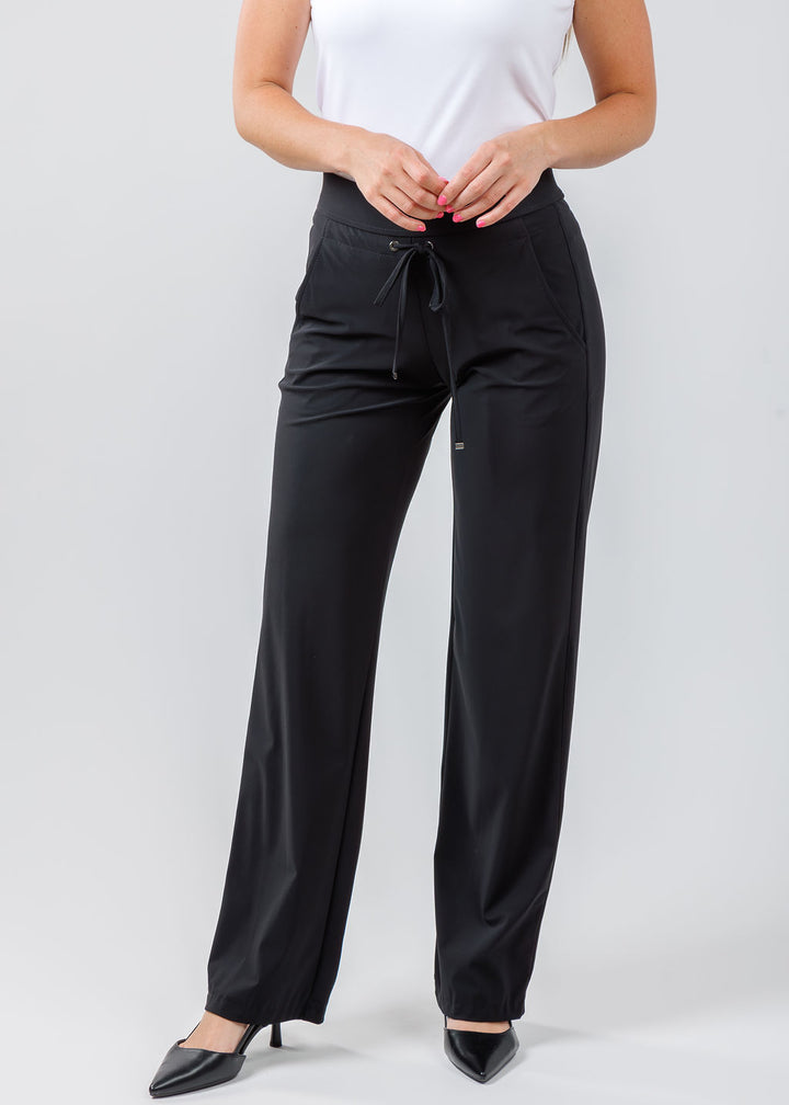Raffaello Rossi Candice Straight Pants in Black available at Barbara Katz