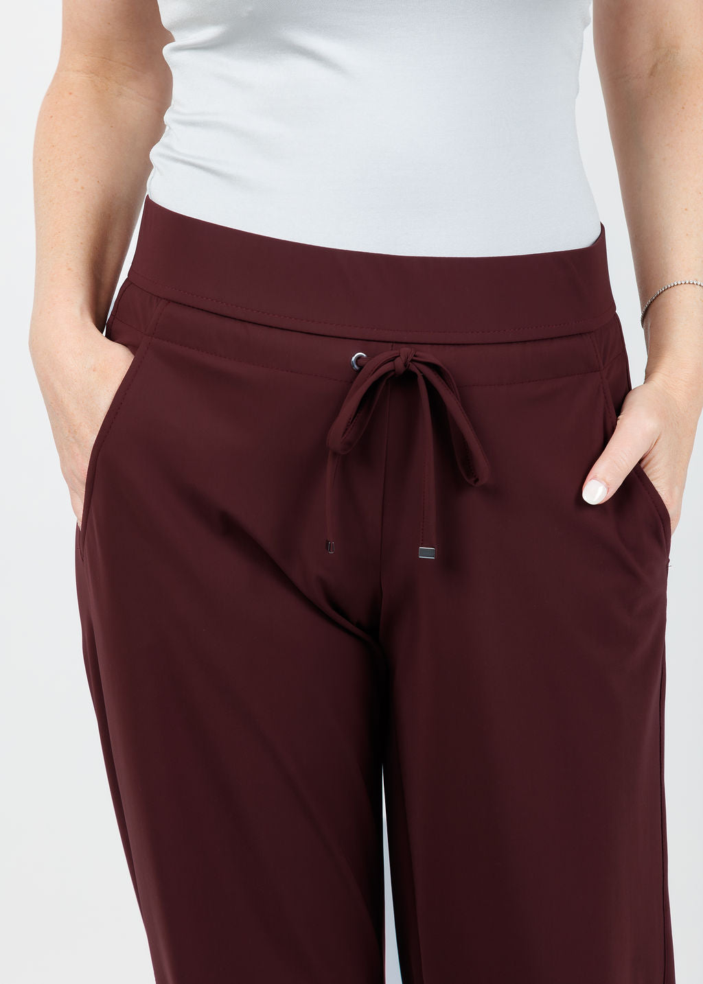 Raffaello Rossi Candice Straight Pants in Burgundy available at Barbara Katz