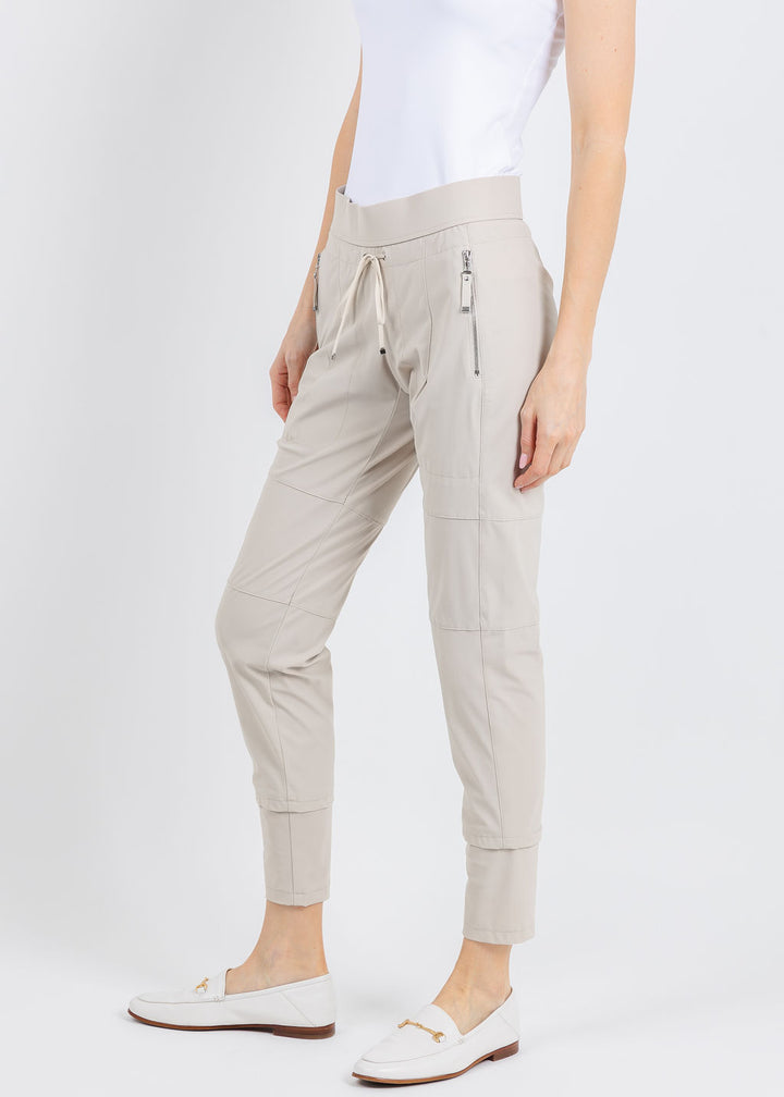 Raffaello Rossi Candy Pants in Kalk available at Barbara Katz