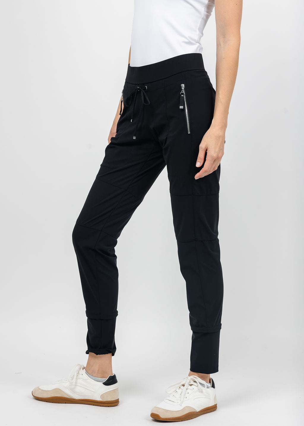 Raffaello Rossi Candy Pants in Black available at Barbara Katz
