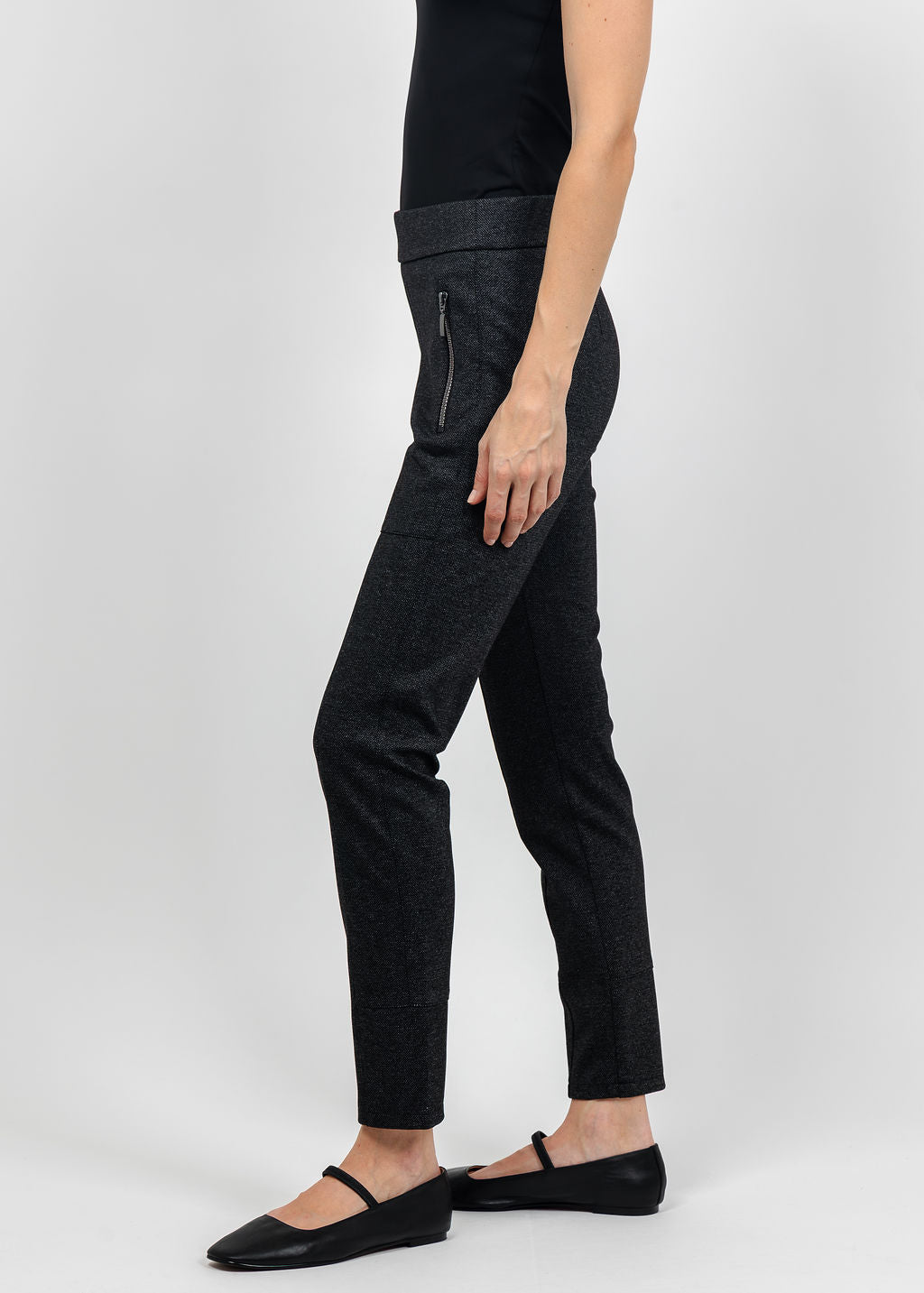 Raffaello Rossi Corry Jersey Pant in Dark Grey Graphical available at Barbara Katz