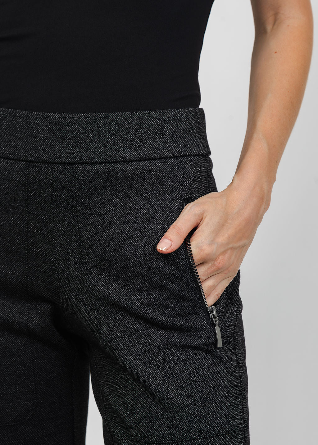 Raffaello Rossi Corry Jersey Pant in Dark Grey Graphical available at Barbara Katz