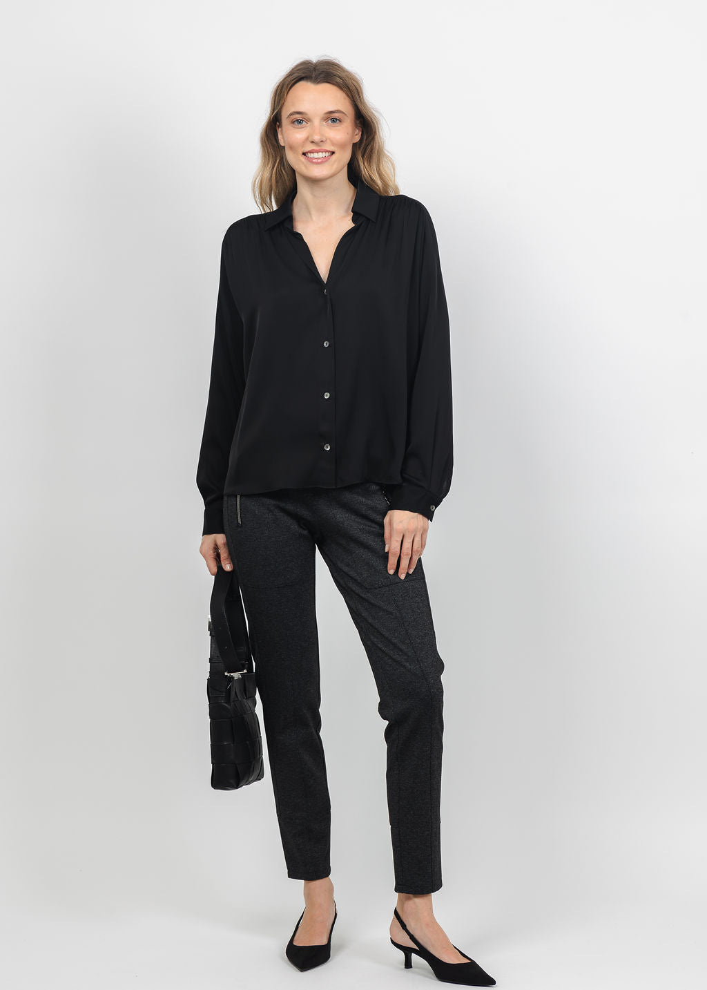 Raffaello Rossi Corry Jersey Pant in Dark Grey Graphical available at Barbara Katz