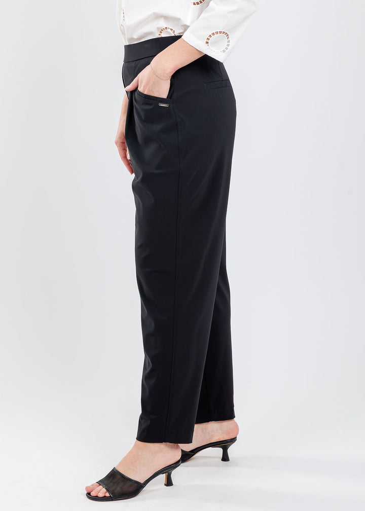 Raffaello Rossi Liliana 7/8 Pants with Pocket in Black available at Barbara Katz