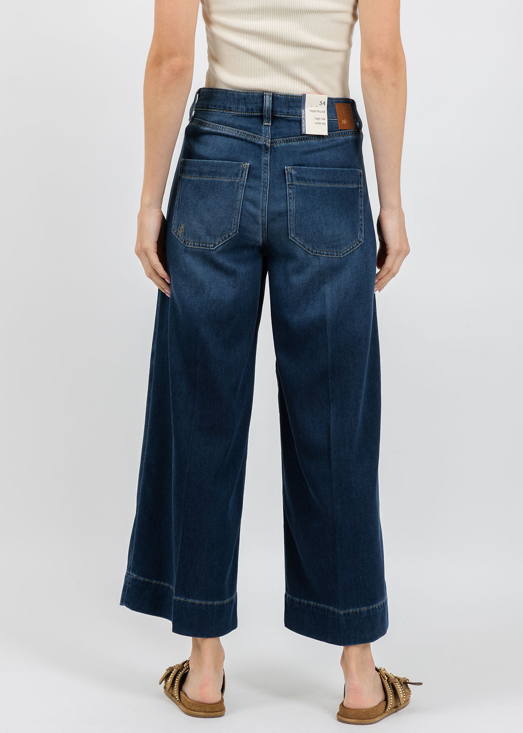 Raffaello Rossi Miru 6/8 Slouchy Pants in Denim available at Barbara Katz
