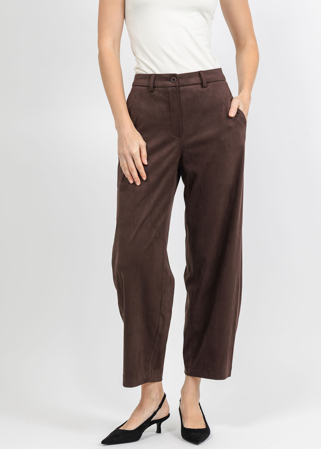 Raffaello Rossi Phibi 7/8 Suede Pant in Tabak available at Barbara Katz
