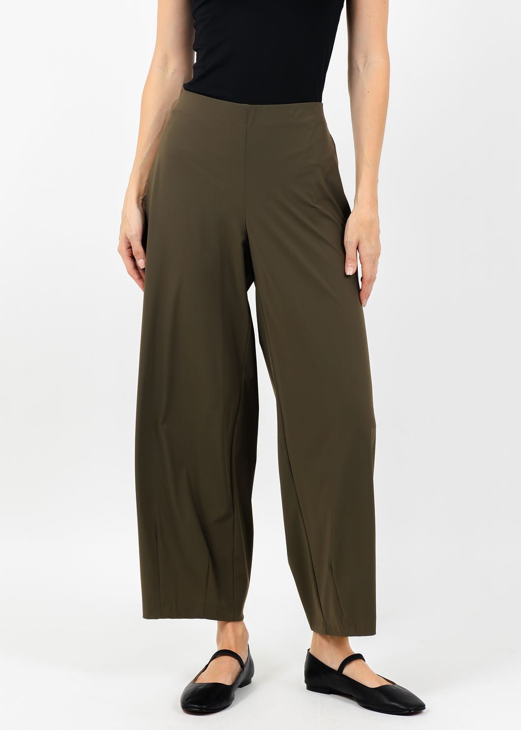 Raffaello Rossi Sally 7/8 High Tech Jersey Pants in Olive available at Barbara Katz