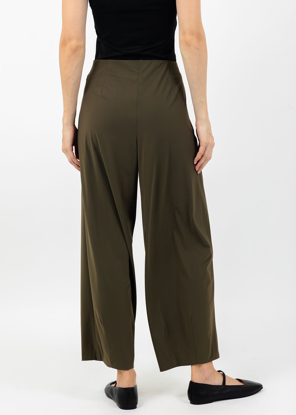 Raffaello Rossi Sally 7/8 High Tech Jersey Pants in Olive available at Barbara Katz