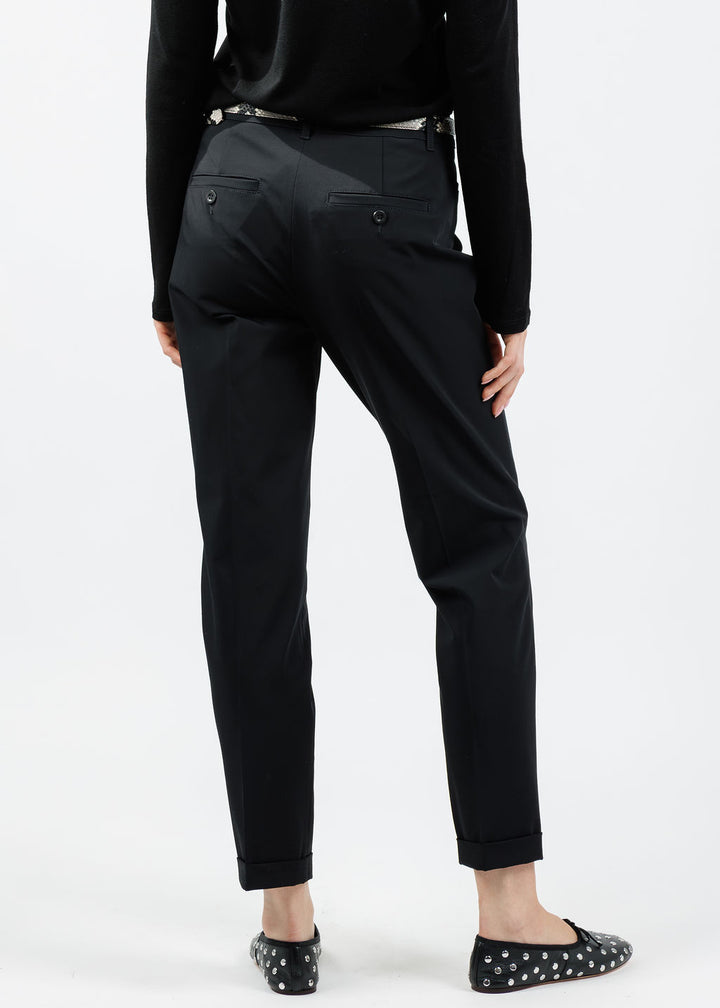 Raffaello Rossi Techno Cotton Ute 7/8 Pants in Black available at Barbara Katz