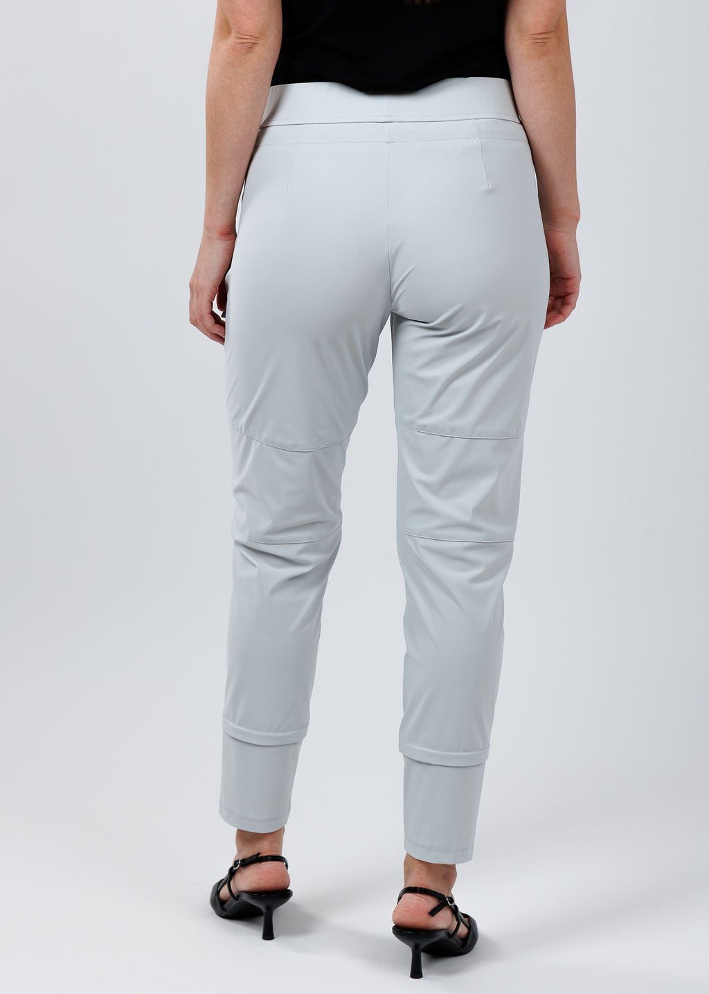 Raffaello Rossi Candy Pants in Light Grey available at Barbara Katz