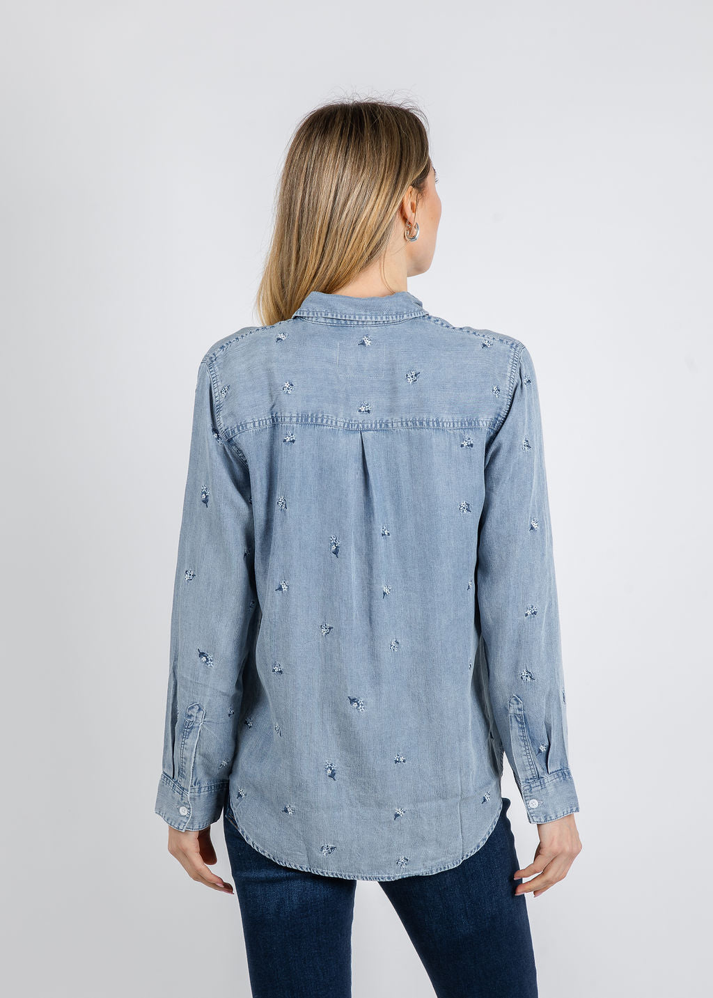 Rails Ingrid Shirt in Blue Blossoms available at Barbara Katz