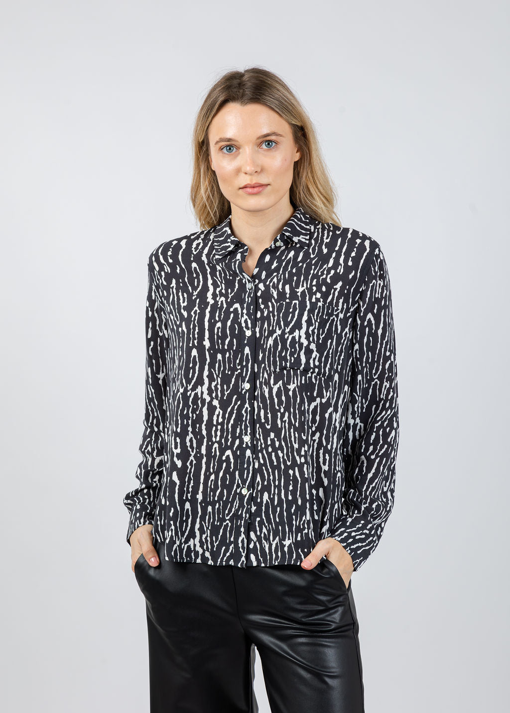 Rails Josephine Shirt in Ash Lynx available at Barbara Katz