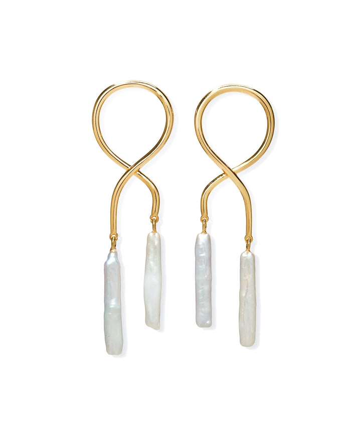 Lizzie Fortunato Etienne Earrings in Stick Pearl available at Barbara Katz
