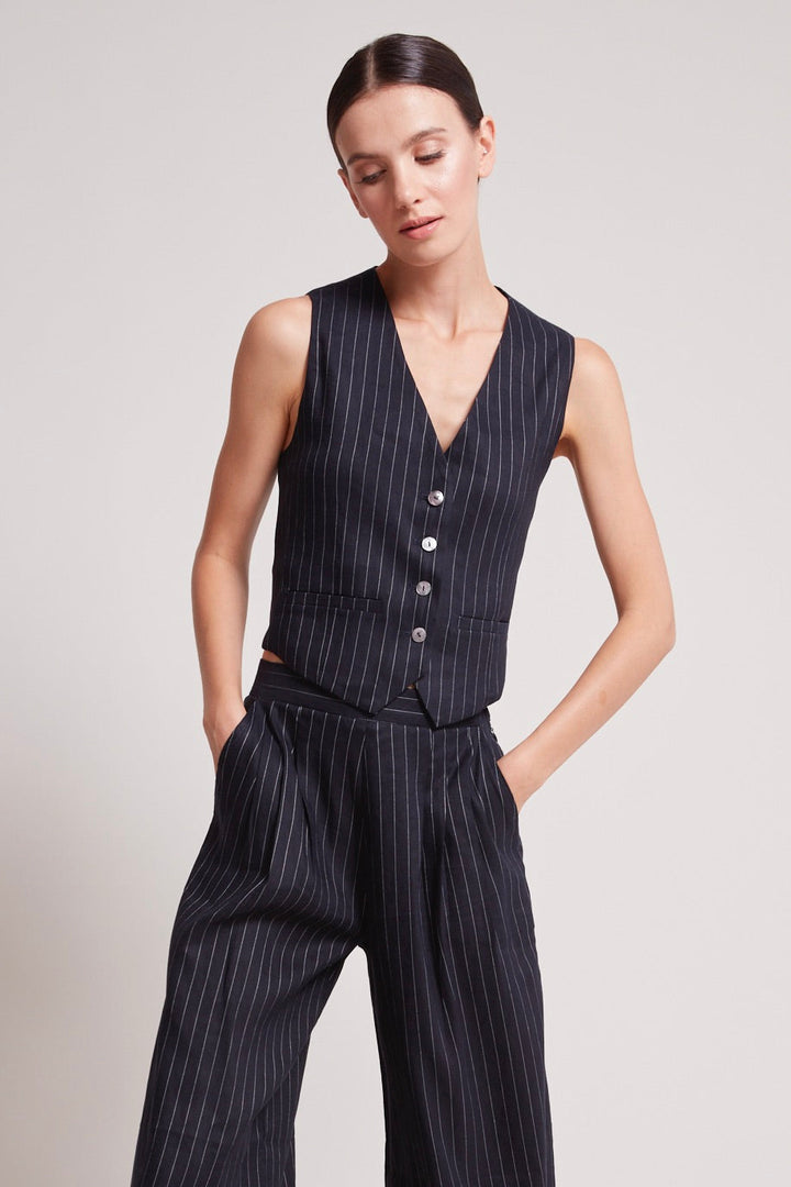 Adroit Atelier Sandro Waistcoat in Dark Navy/White available at Barbara Katz
