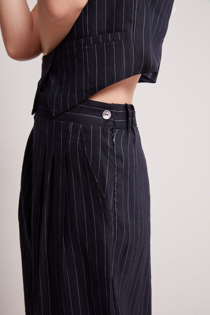 Adroit Atelier River Flowy Pants in Dark Navy/Off Wihite available at Barbara Katz