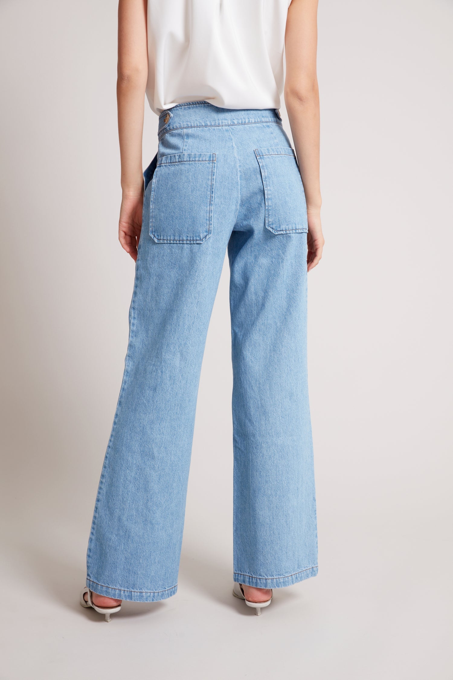 Adroit Atelier Spencer Mid Waist Denim Pants - Medium Wash