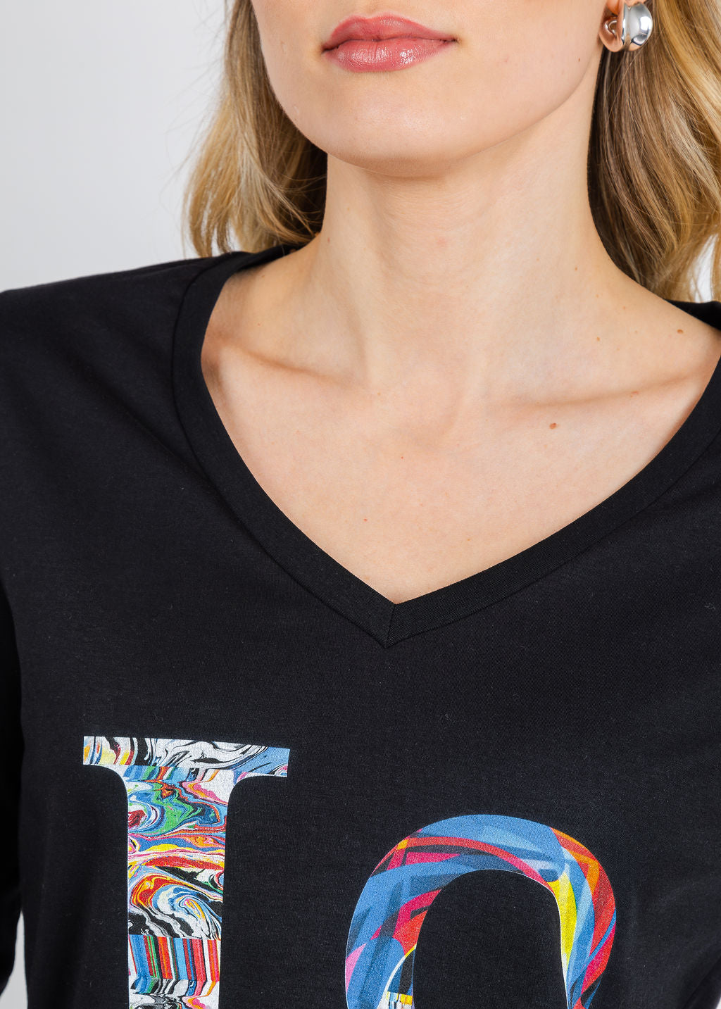 Suzi Roher Val 3/4 Sleeve V-Neck Tee in My Love Black available at Barbara Katz